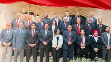 رئيس حزب العدل يعقد اجتماعًا تنظيميًا لمرشحيه في مجلس الشيوخ