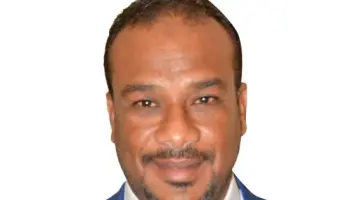 كرم بدرة يكتب: حين استلمت الشعوب راية فلسطين