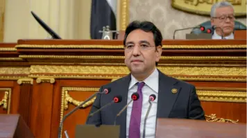 النائب أيمن محسب: مصر تبذل جهودا غير مسبوقة لدعم غزة