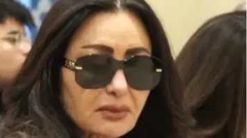 لطيفة تؤجل طرح ألبومها الجديد بعد صدمة وفاة شقيقها نور الدين