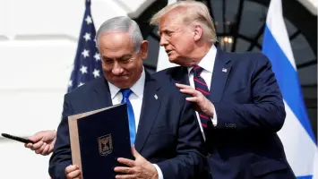 ترامب ناشد نتنياهو لوقف الهجوم على إيران.. والرد: “لا يمكن التراجع”