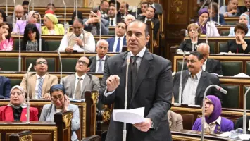وزير الشؤون النيابية يحضر مناقشات قوانين الإيجار.. واستمرار الجلسة غدًا