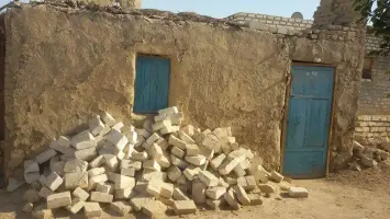 هل تسطيع مباني الطوب والطين الصمود وقت الزلازل؟