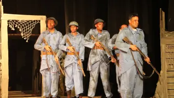 في مهرجان فرق الأقاليم.. "مرسل إلى" يرصد مآسي الحرب وتأثيرها