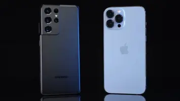 المعركة الأبدية: آيفون ولا سامسونج؟ أيهم يستحق جيبك؟