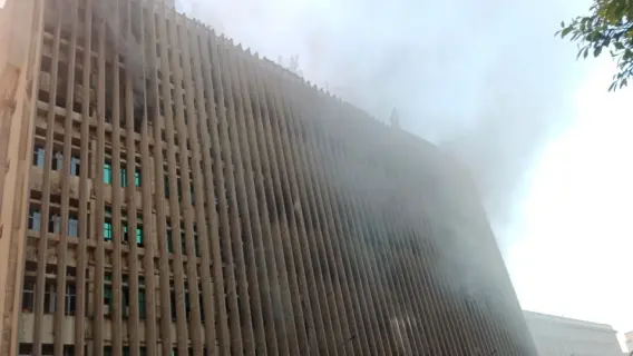 تأثر جزئي بخدمات الإنترنت والمحمول لدى بعض الشركات بسبب حريق سنترال رمسيس