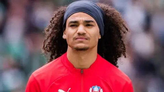 الزمالك يقترب من حسم صفقة الفلسطينى آدم الكايد رغم المنافسة الخليجية