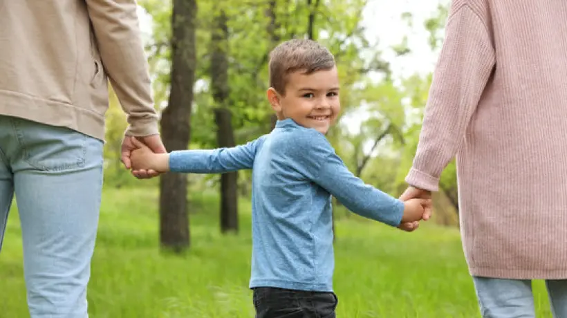ذكاء الطفل.. من المسؤول وراثيا.. الأم أم الأب؟