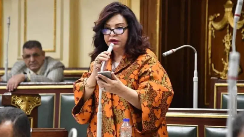 نائبة تقترح تعديل مواعيد العمل الرسمية لتبدأ من الفجر حتى الظهر