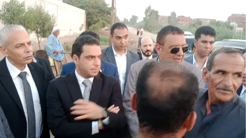 صوت الشعب يفتتح مقره بقويسنا.. ويتفقد أزمة الصرف بعزبة الشراقوة